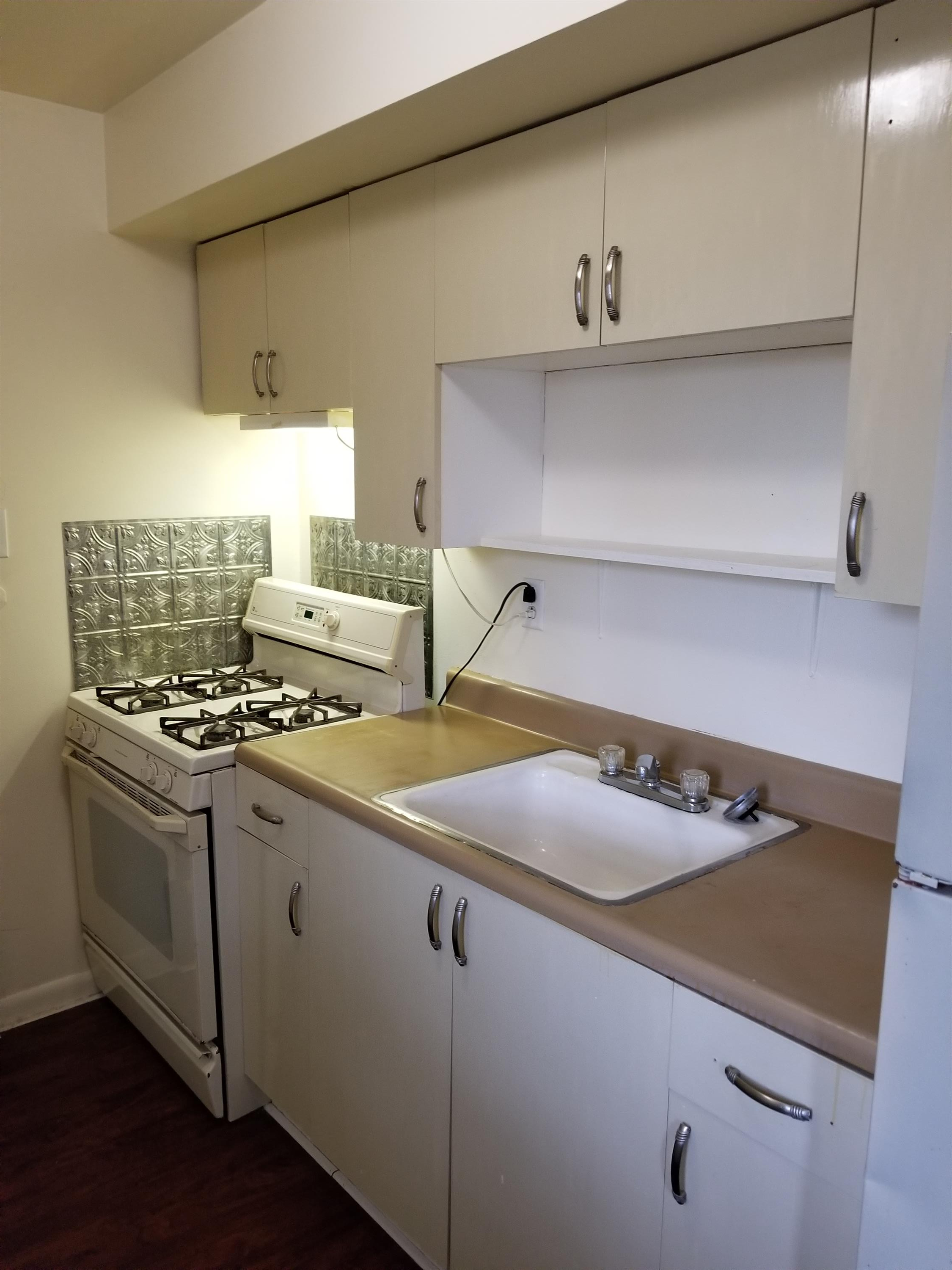 302 Canal Street - 5
